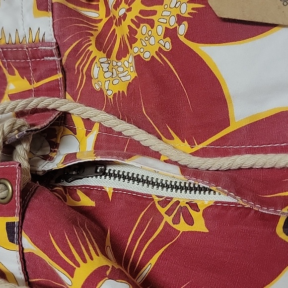 3rd & ARMY | Floral Print Board Shorts - Picture 5 of 11